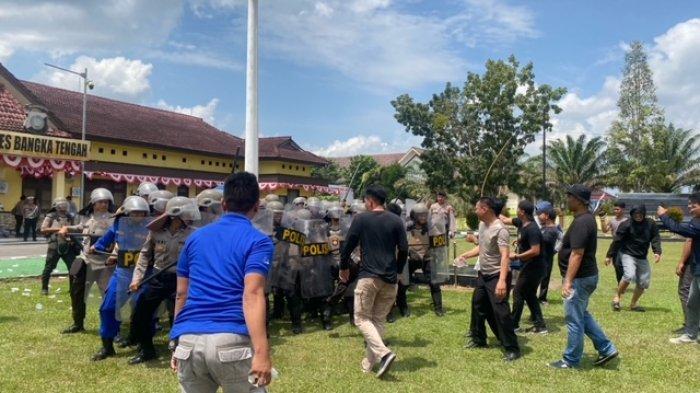 Latihan Simulasi Pengamanan Pilkada Serentak 2024, Polres Bangka Tengah Digeruduk Massa